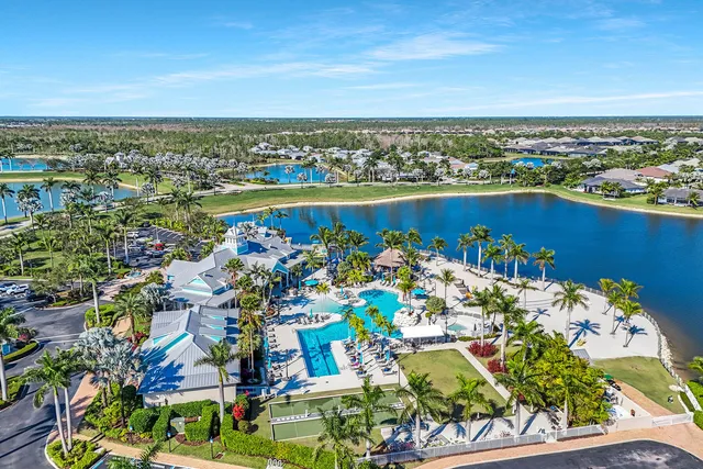 $2,083,500 | 14386 Laguna Springs Lane, Naples, FL 34114