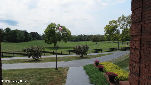 746 Veechdale Road Simpsonville, KY 40067 - Photo 4 of 75 IMG_0001