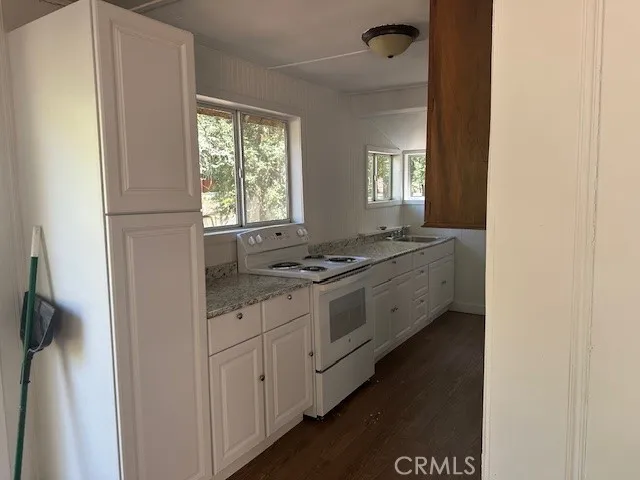 $1,200 | 25014 Moon Drive, Crestline, CA 92325