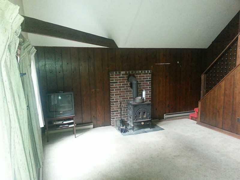 21 Whitetail Ridge Bridgton, ME 04009 - Photo 8 of 19 Living Room.