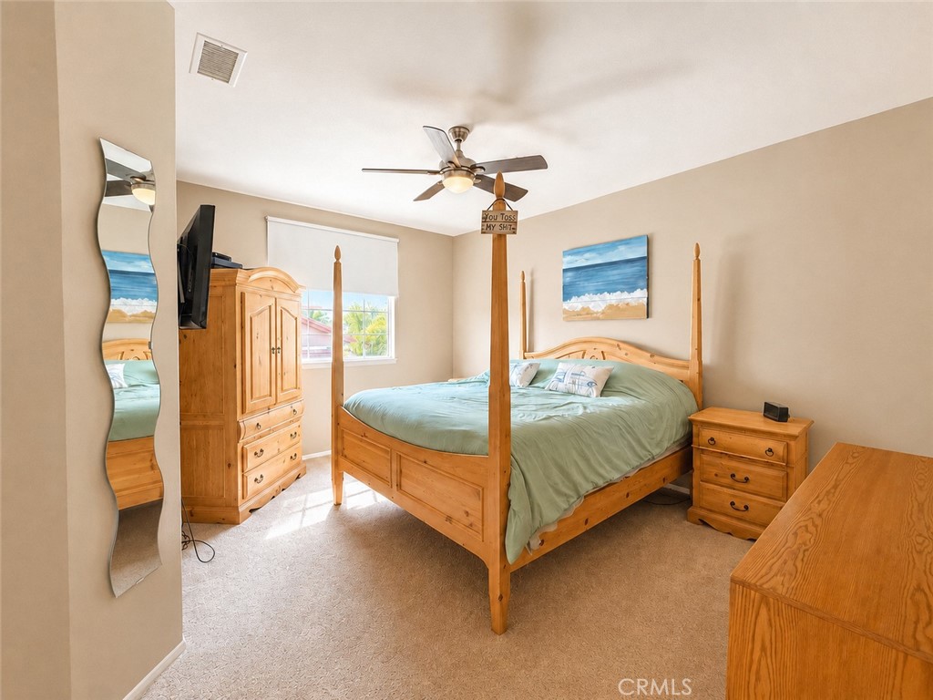 292 Edgemire Lane Simi Valley, CA 93065 - Photo 31 of 45