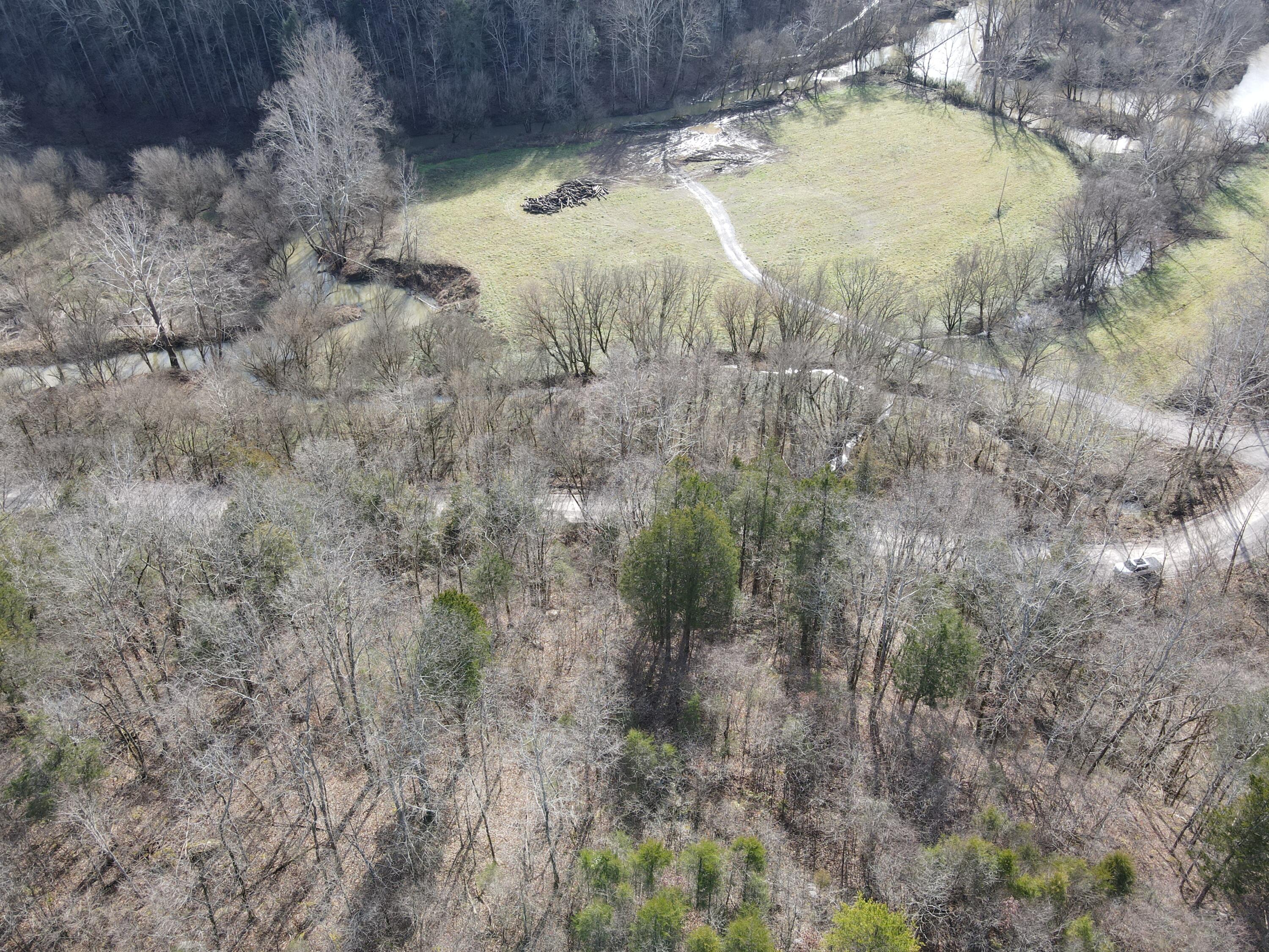 999 Mullins Station Road Livingston, KY 40445 - Photo 22 of 26 DJI_0494