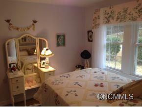 848 Sprinkle Branch Road Marshall, NC 28753 - Photo 7 of 12 Gallery Image 7
