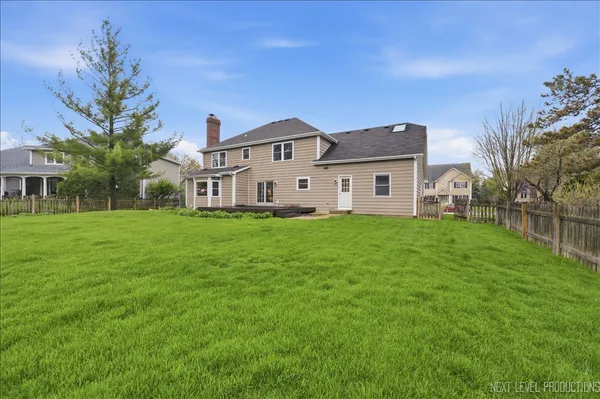 $675,000 | 135 Westhaven Circle, Geneva, IL 60134