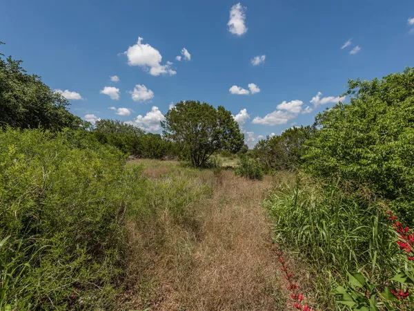 $3,400 | 11704 Emerald Falls Drive, Austin, TX 78738