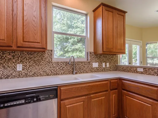 $3,400 | 11704 Emerald Falls Drive, Austin, TX 78738