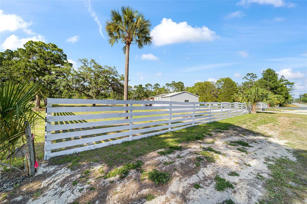 6791 West Holiday Street Homosassa, FL 34446 - Photo 5 of 77