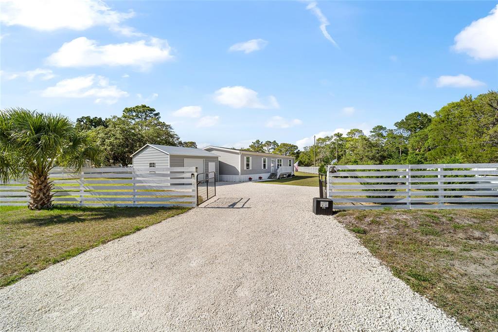 6791 West Holiday Street Homosassa, FL 34446 - Photo 6 of 77