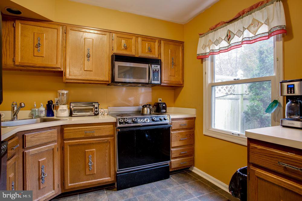 1406 Georgetown Road Middletown, PA 17057 - Photo 14 of 18 Gallery Image 14