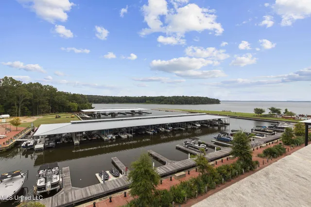 $978,000 | 145 Republic Street, Unit 431, Madison, MS 39110