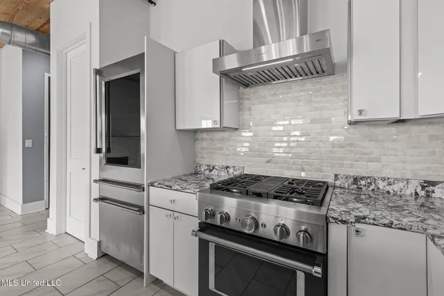 $978,000 | 145 Republic Street, Unit 431, Madison, MS 39110