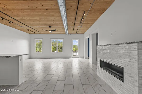 $898,000 | 145 Republic Street, Unit 431, Madison, MS 39110