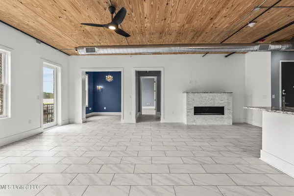 $898,000 | 145 Republic Street, Unit 431, Madison, MS 39110