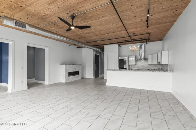 $978,000 | 145 Republic Street, Unit 431, Madison, MS 39110