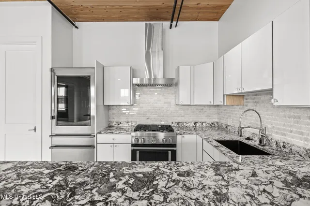 $978,000 | 145 Republic Street, Unit 431, Madison, MS 39110