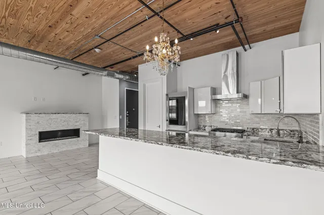 $978,000 | 145 Republic Street, Unit 431, Madison, MS 39110