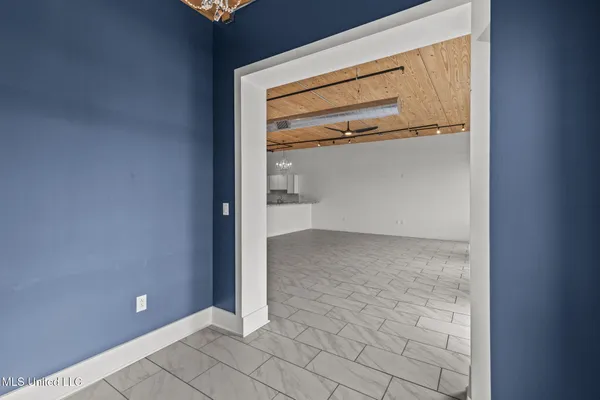 $898,000 | 145 Republic Street, Unit 431, Madison, MS 39110