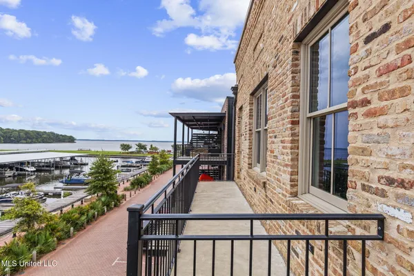 $898,000 | 145 Republic Street, Unit 431, Madison, MS 39110