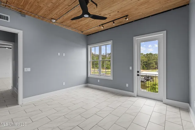$978,000 | 145 Republic Street, Unit 431, Madison, MS 39110