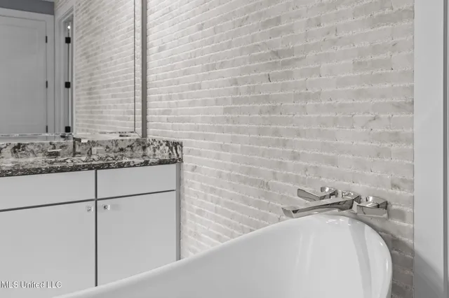 $978,000 | 145 Republic Street, Unit 431, Madison, MS 39110