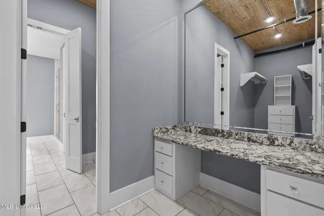 $978,000 | 145 Republic Street, Unit 431, Madison, MS 39110