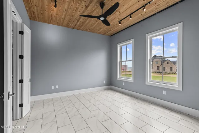 $978,000 | 145 Republic Street, Unit 431, Madison, MS 39110