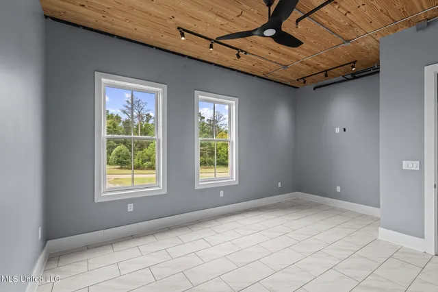 $978,000 | 145 Republic Street, Unit 431, Madison, MS 39110