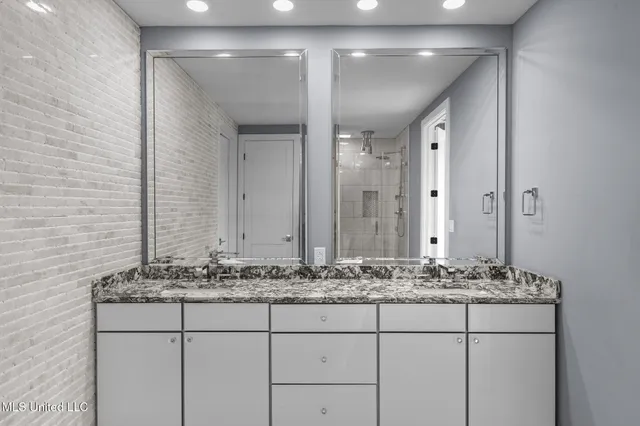 $978,000 | 145 Republic Street, Unit 431, Madison, MS 39110