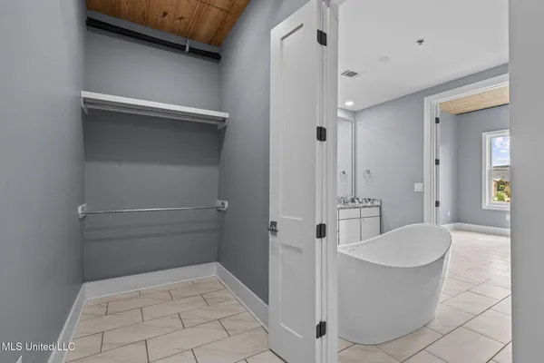 $898,000 | 145 Republic Street, Unit 431, Madison, MS 39110