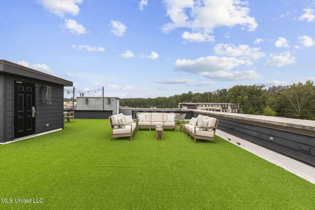 $978,000 | 145 Republic Street, Unit 431, Madison, MS 39110