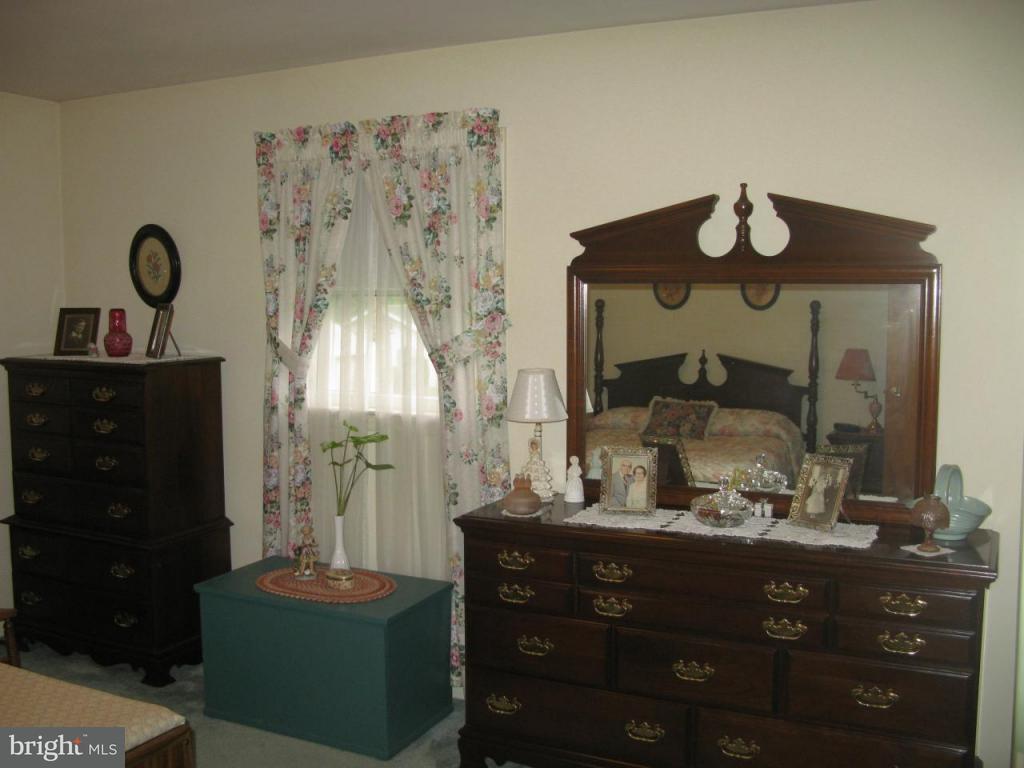 326 Owl Hill Road Lititz, PA 17543 - Photo 8 of 11