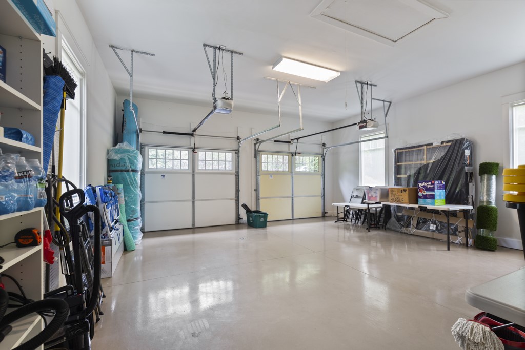 113 Aileen Lane Clemson, SC 29631 - Photo 35 of 35 Garage interior