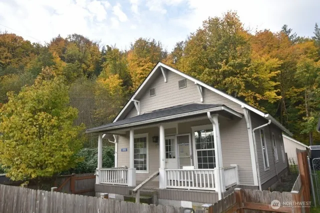 $265,000 | 7490 Mill Avenue, Concrete, WA 98237