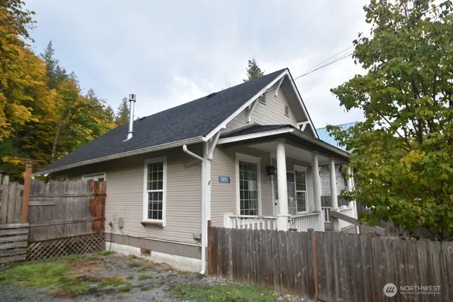 $265,000 | 7490 Mill Avenue, Concrete, WA 98237