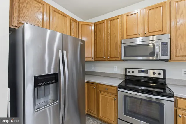 $2,390 | 5507 Hartfield Avenue, Suitland, MD 20746