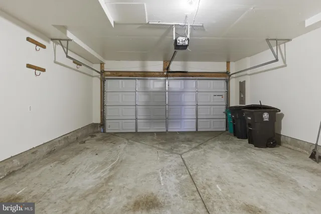 $2,390 | 5507 Hartfield Avenue, Suitland, MD 20746