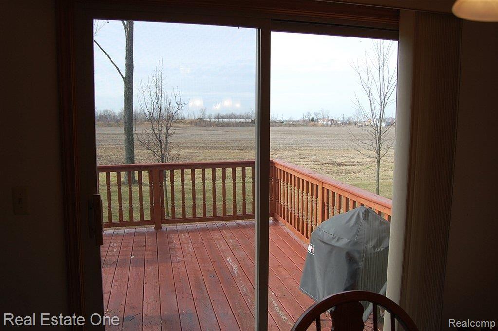 50785 Raintree Circle, Unit 63 New Baltimore, MI 48047 - Photo 6 of 14 raintree 50785 009.JPG