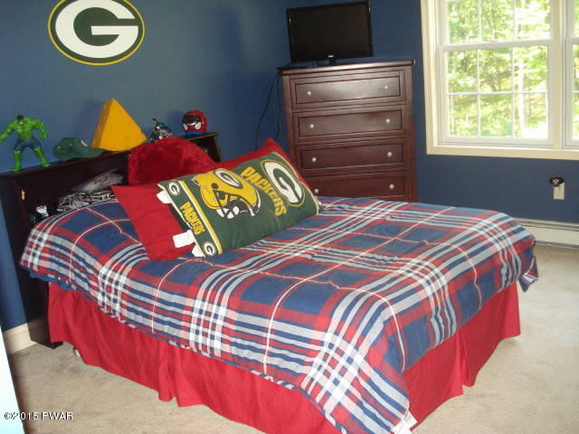 113 Sawkill Road Milford, PA 18337 - Photo 36 of 65 Gallery Image 36