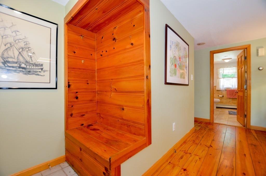 899 Walnut Plain Road Rochester, MA 02770 - Photo 25 of 42 wooden floor with a bathroom