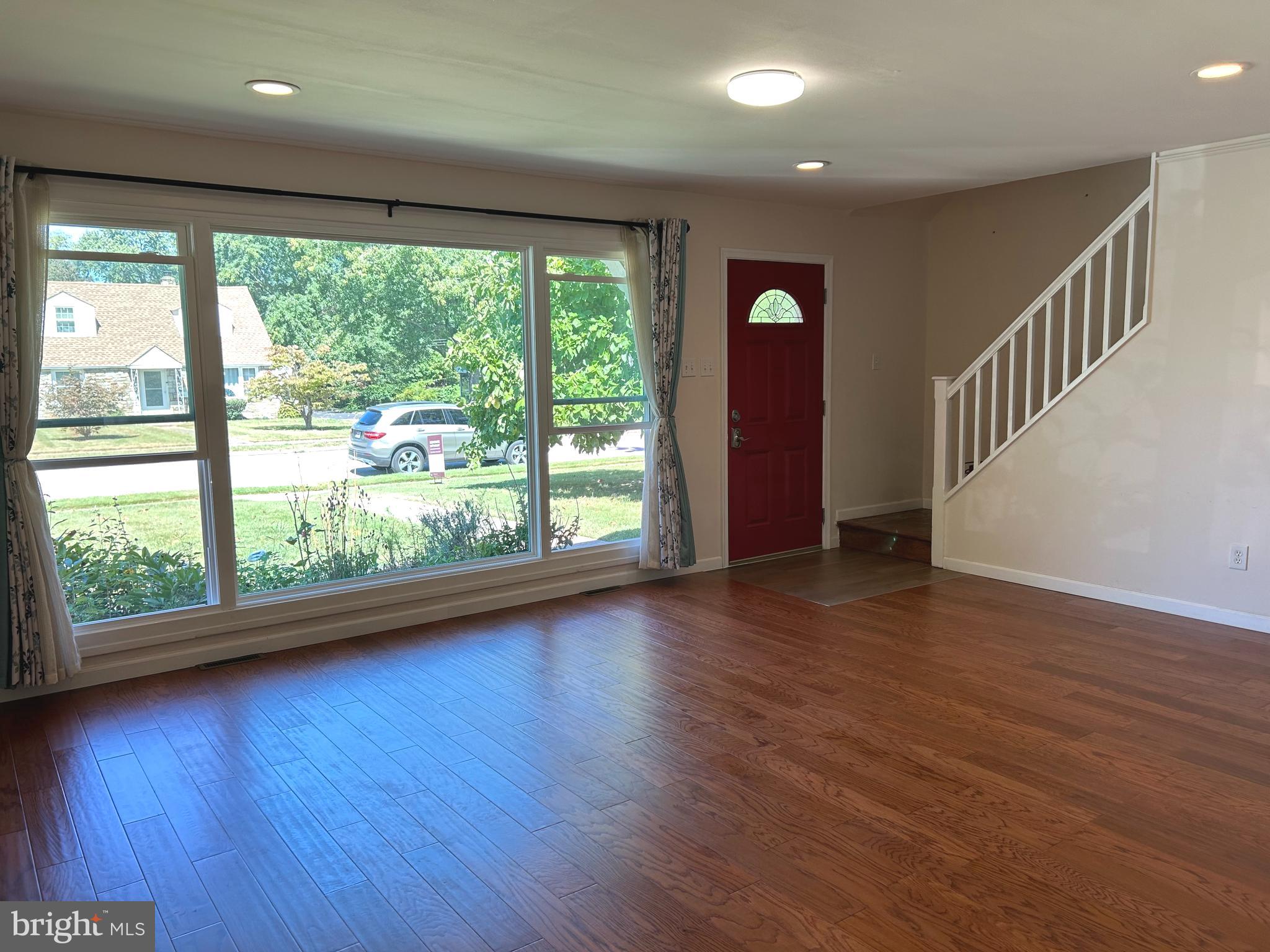 414 Norfolk Road Flourtown, PA 19031 - Photo 7 of 44
