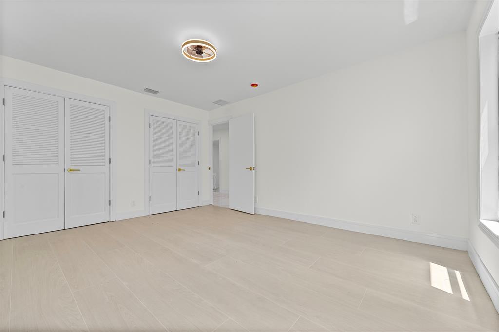 15184 Alexander Run Jupiter, FL 33478 - Photo 28 of 46 a view of an empty room
