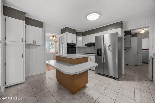 $295,000 | 205 Fenton Place, Jacksonville, NC 28540