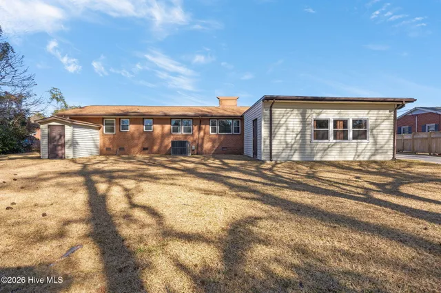 $295,000 | 205 Fenton Place, Jacksonville, NC 28540