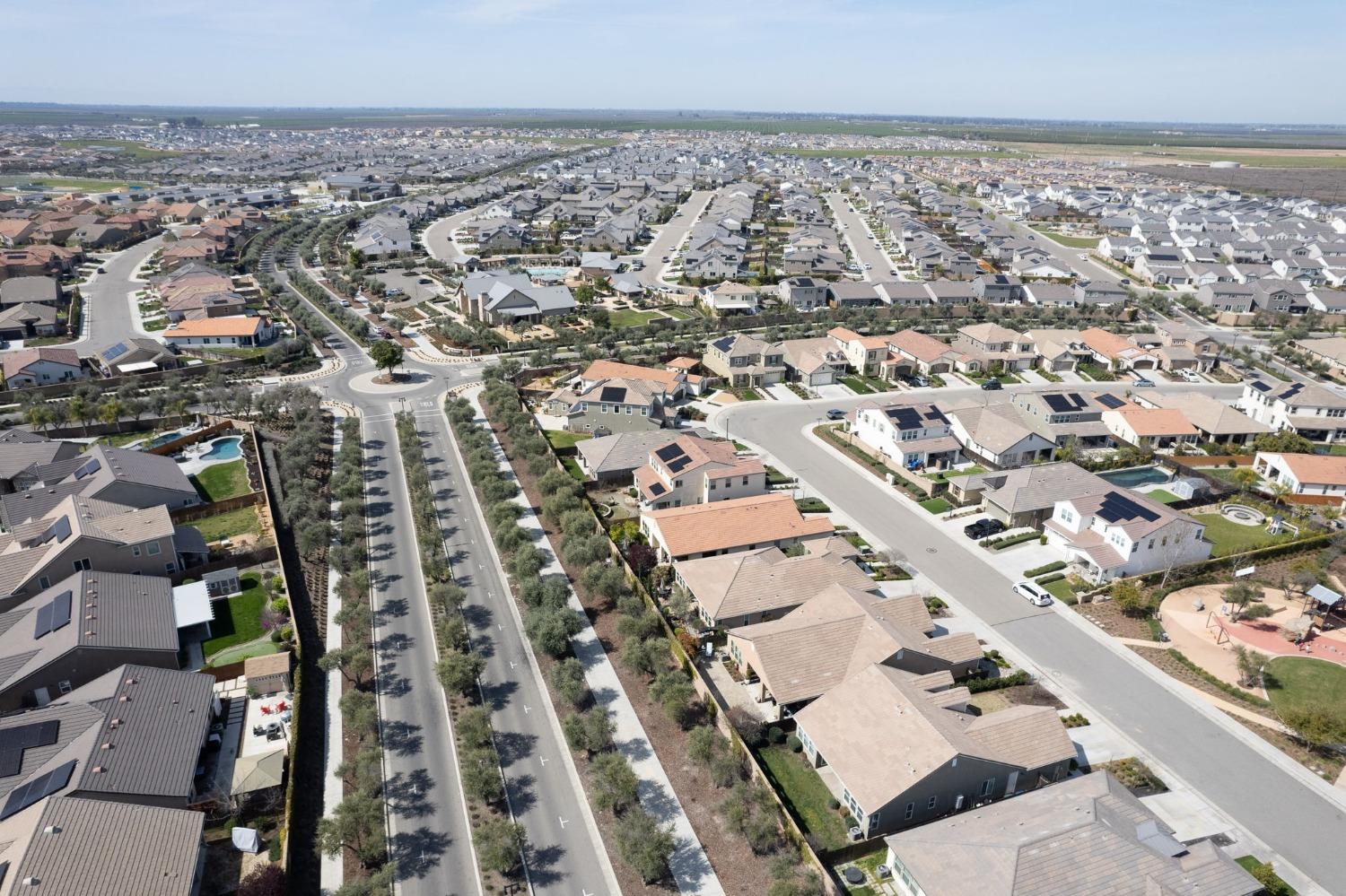 408 Grant Avenue West Madera, CA 93636 - Photo 36 of 42 an aerial view of city