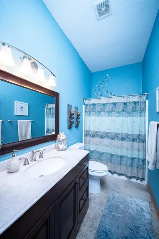 $399,900 | 3765 Lakeview Drive, Winnebago, IL 61088