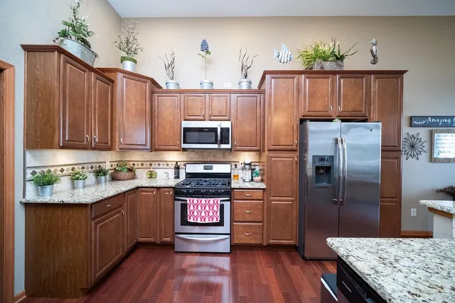 $399,900 | 3765 Lakeview Drive, Winnebago, IL 61088