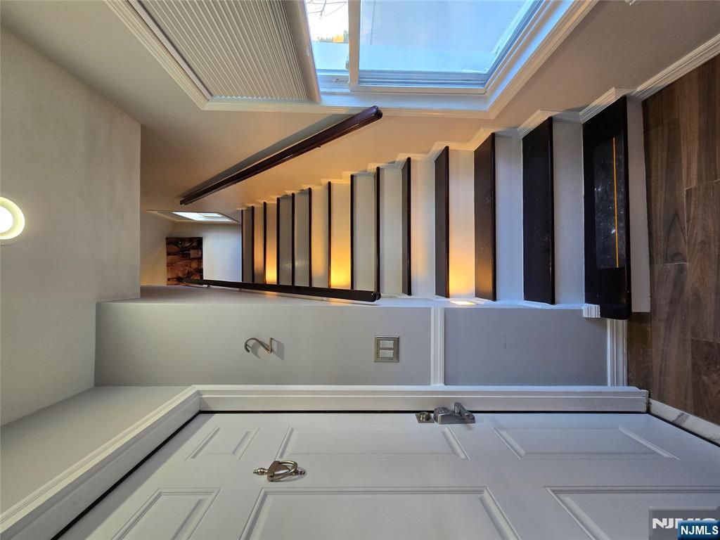 282 Harding Avenue, Unit 2 Teaneck, NJ 07666 - Photo 4 of 17