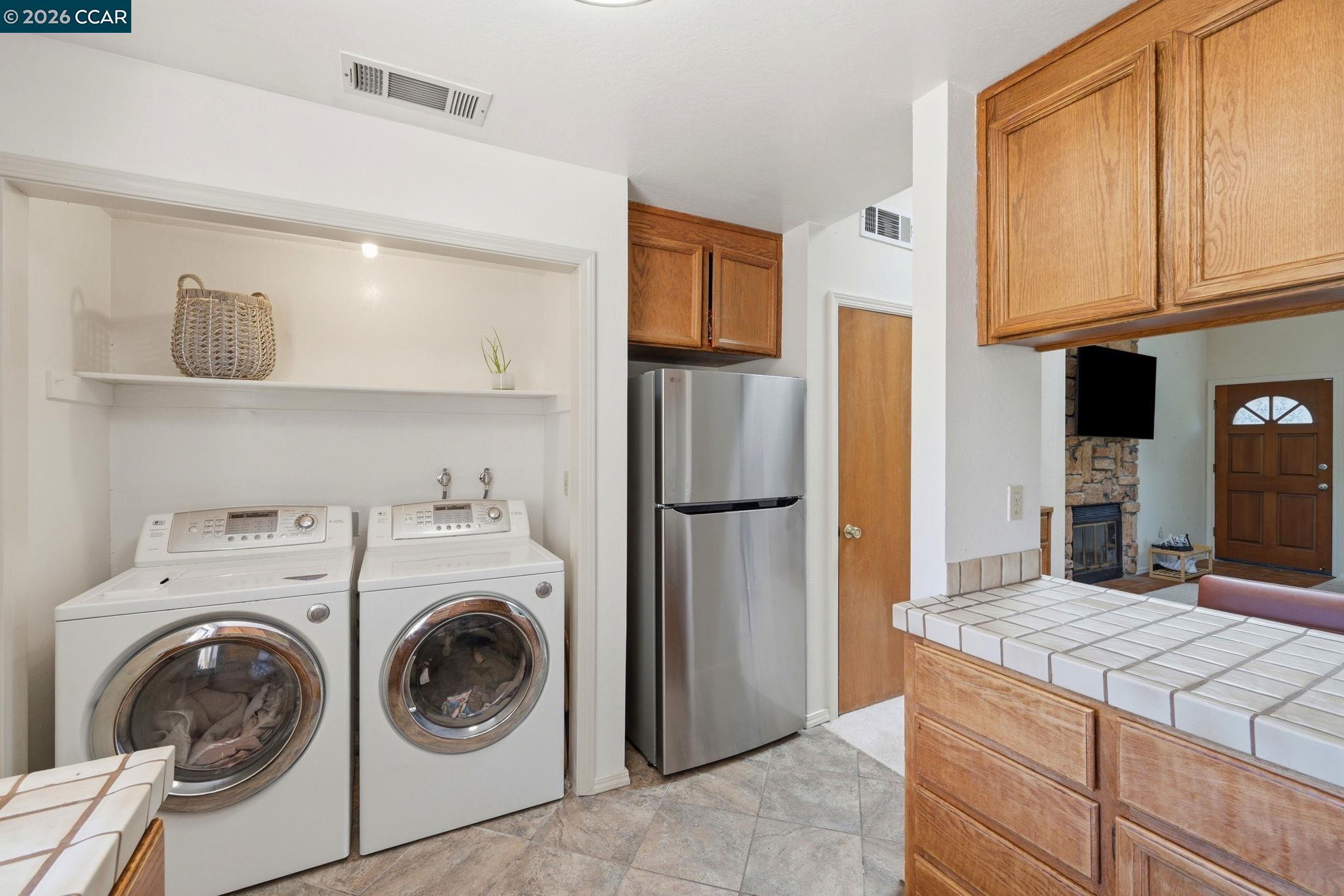 4805 Clayton Road, Unit 12 Concord, CA 94521 - Photo 11 of 35