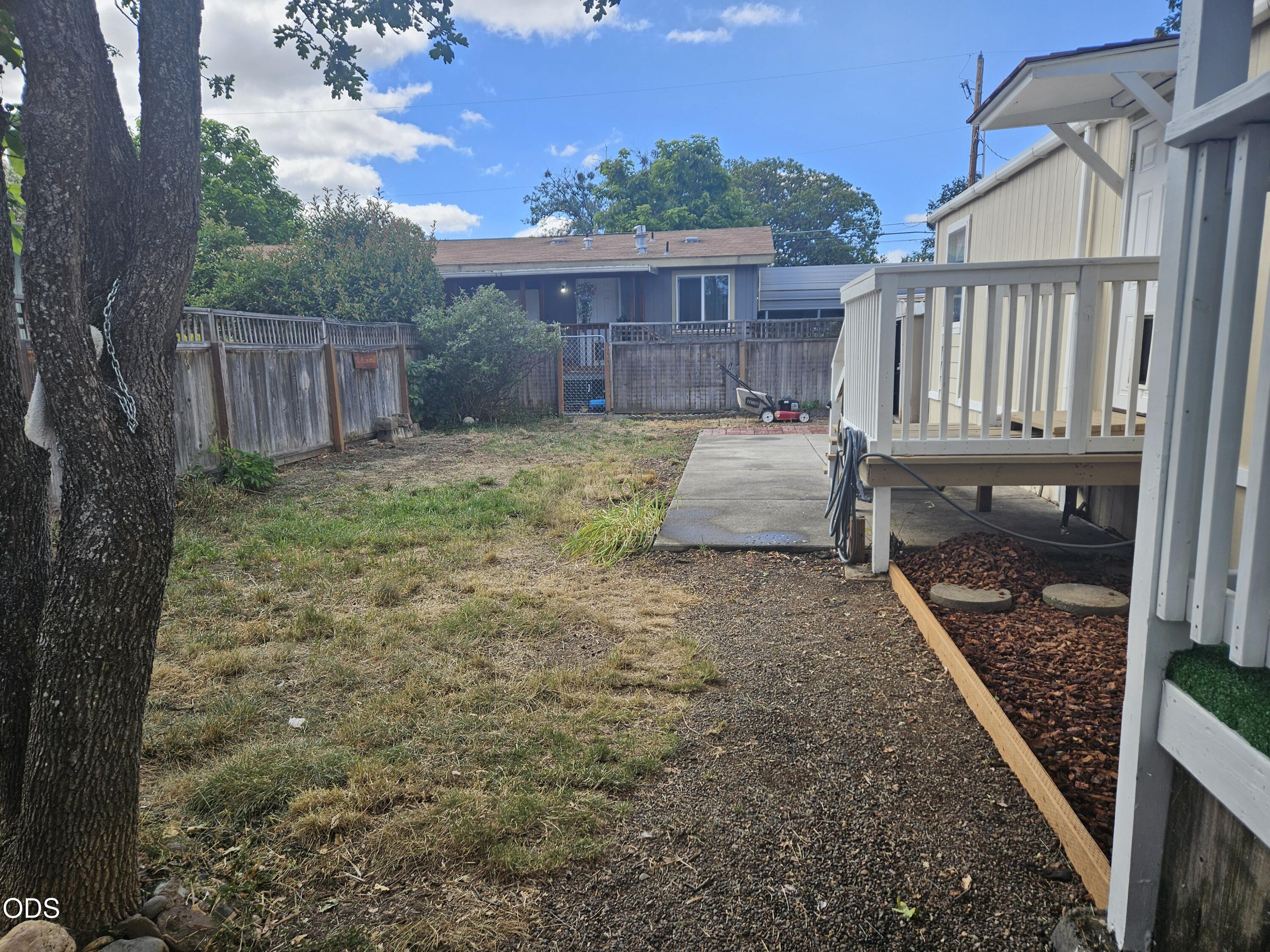 380 West Gregory Road, Unit 20 Central Point, OR 97502 - Photo 18 of 21