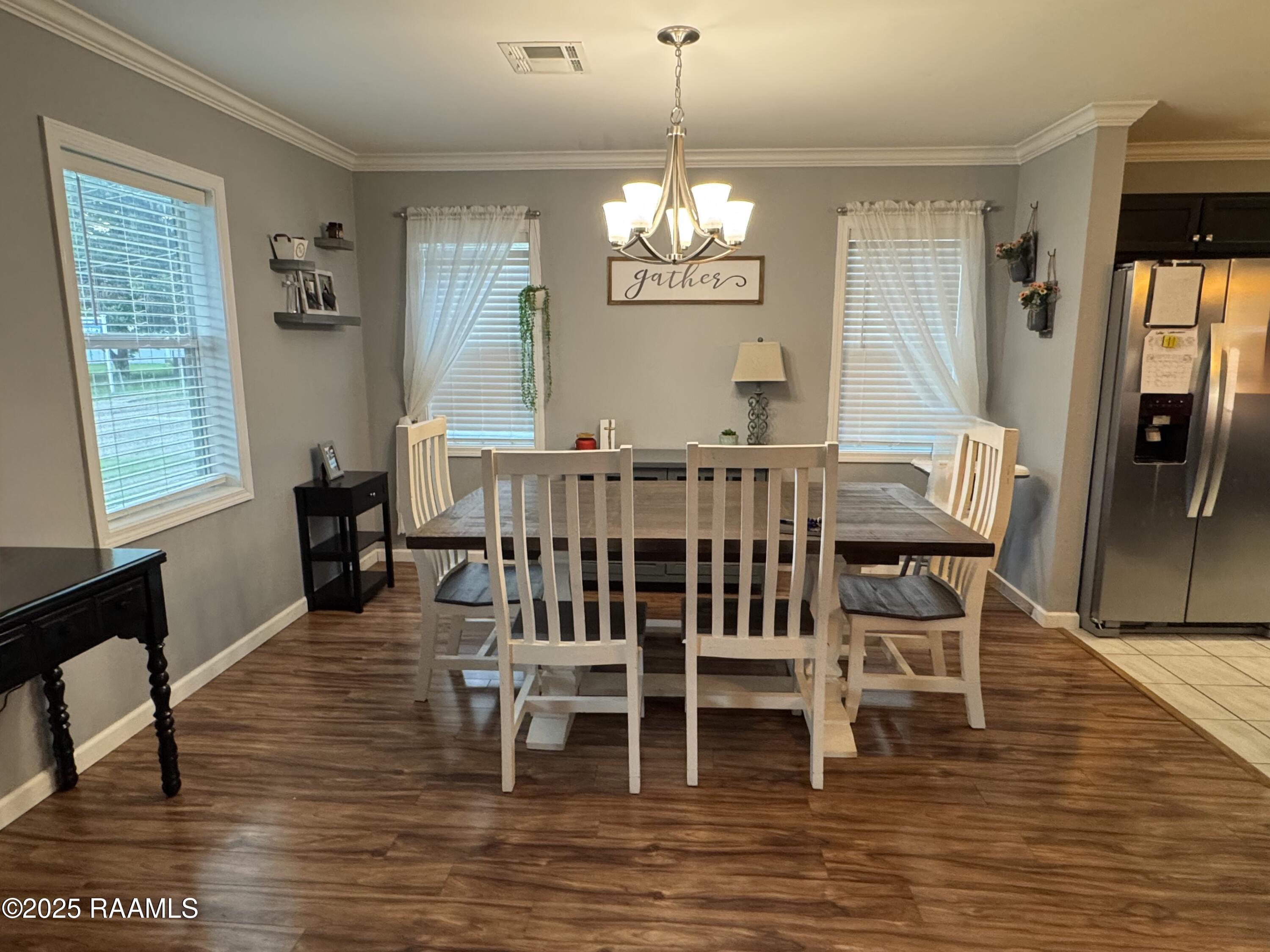 505 South Kibbe Street Erath, LA 70533 - Photo 12 of 25 Dining